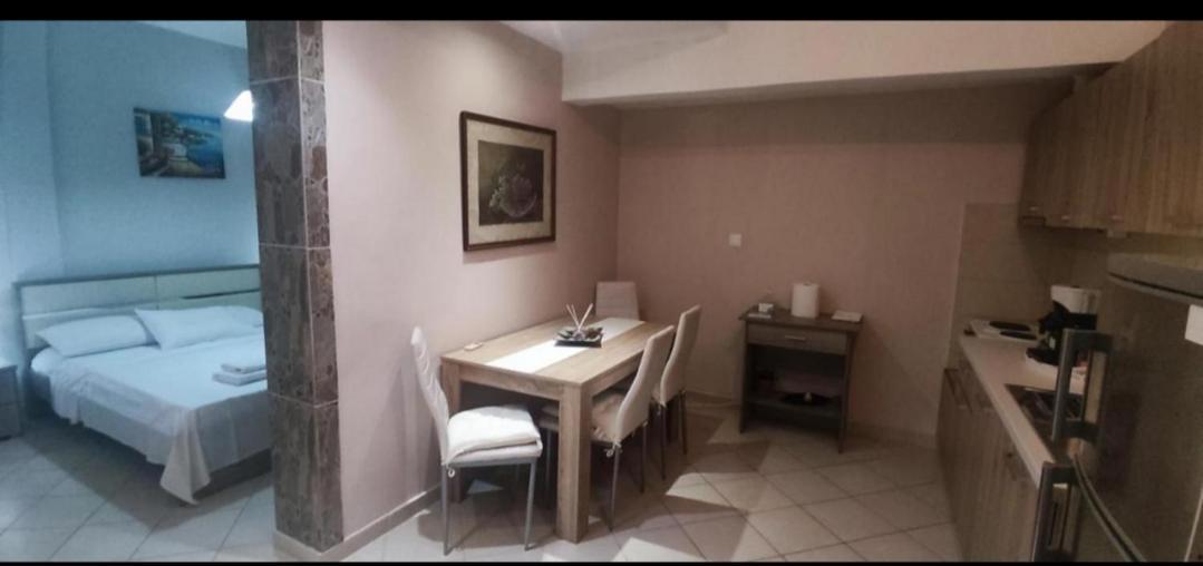 Peters Apartment Korfu Dış mekan fotoğraf