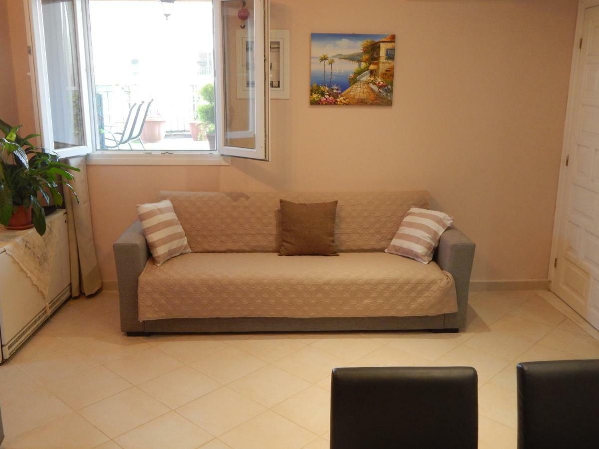 Peters Apartment Korfu Dış mekan fotoğraf